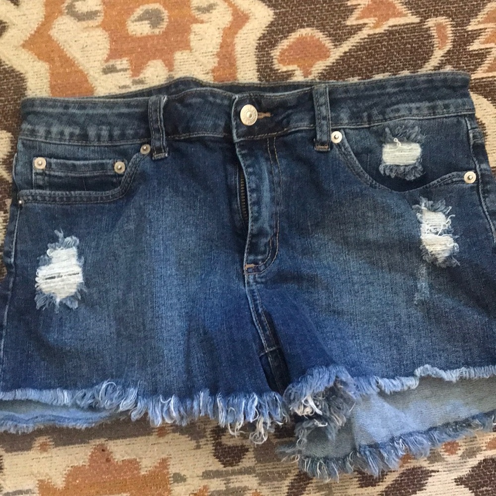 Justus distressed cutoff short shorts